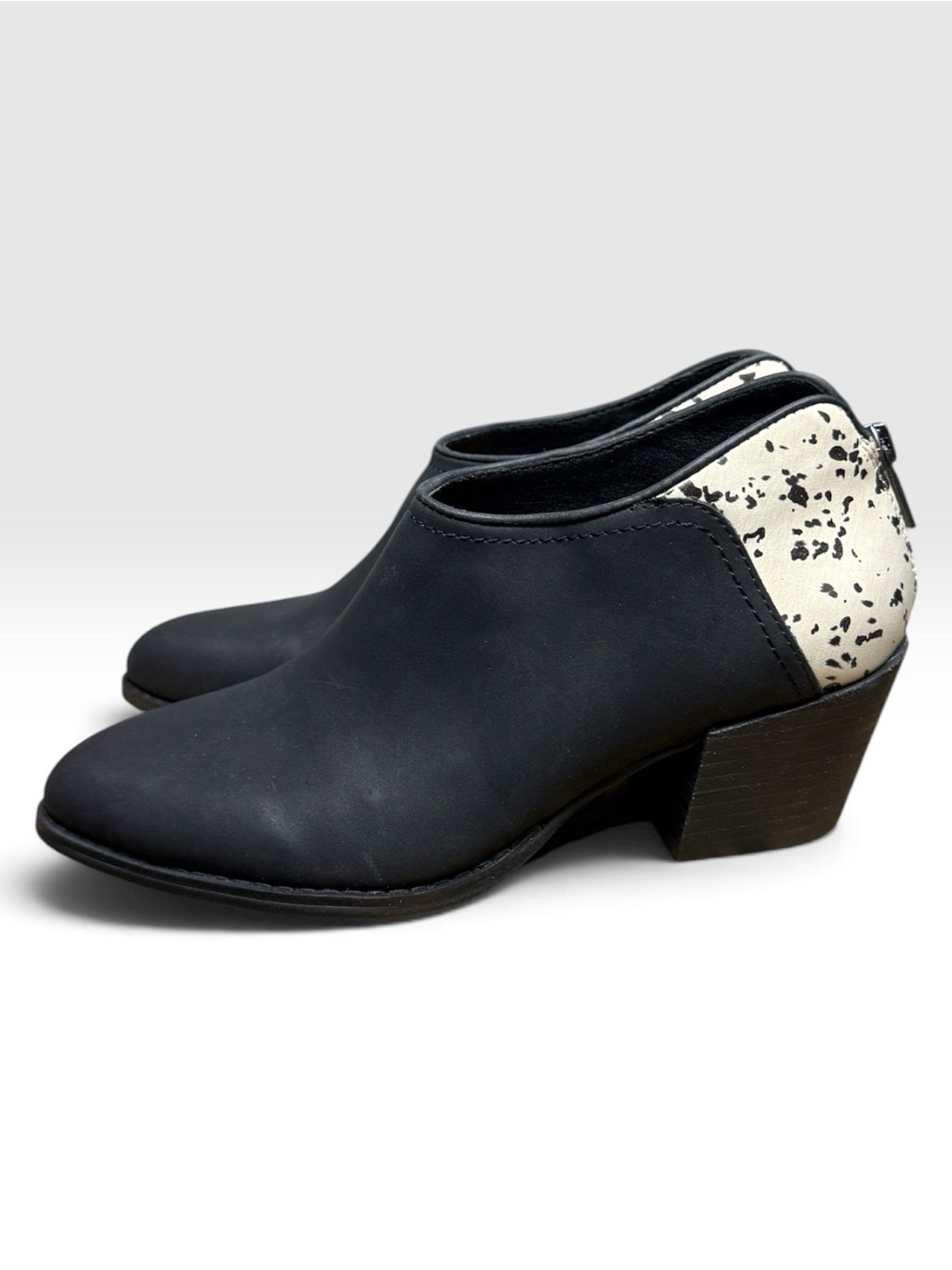 Lucky Brand Black Speckled Back Zip Ankle Booties Size 7
